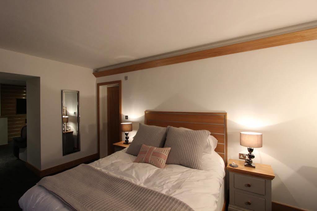 The Oceanic Luxury Aparthotel 法尔茅斯 外观 照片